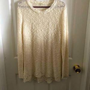 Long sleeve light sweater